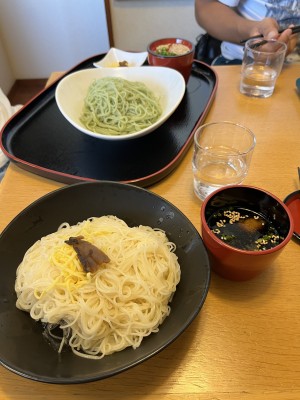 お昼ごはん